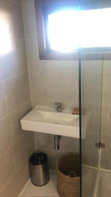 Independent Quaint Flat, Close To Beach Cape Town Bagian luar foto